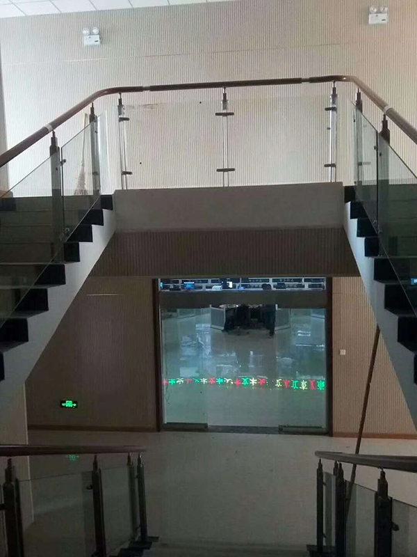 bgl.jpg